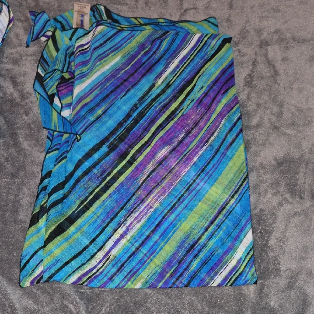 Swimsuits For All Multicolor Striped One Piece - Picture 4 of 8